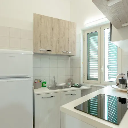 卡萨索非亚公寓 *